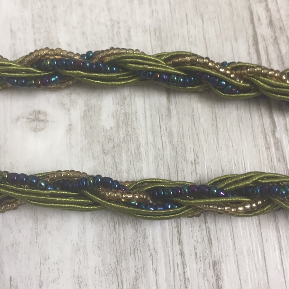 Green Pendant Necklace & Twisted Ribbon/Bead Chain - Picture 6 of 8